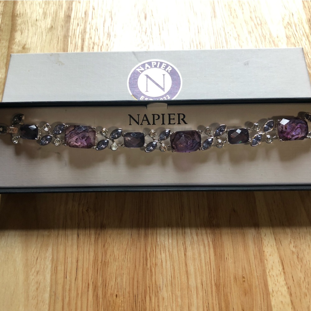 Napier Silver Tone & Purple 7.5” Flex Link Bracelet Stunning